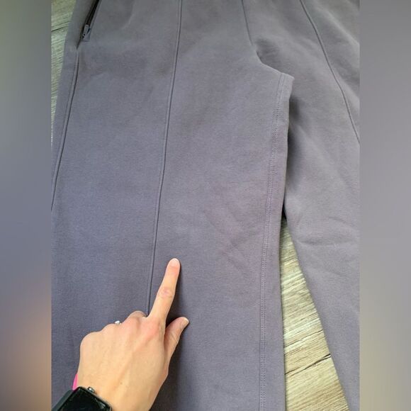 Athleta Sweat Pants Retro Plush Wide Leg Soft Warm Purple Lilac Lavender Size M - Picture 9 of 10